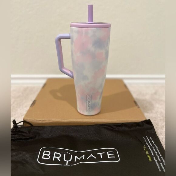 Brumate Emily Fauver Collab Era Daydream 40oz Limited Edition - Picture 1 of 7